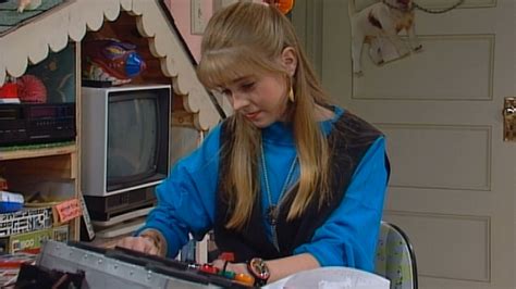 cartoonhd clarissa explains it all|Clarissa Explains it All .